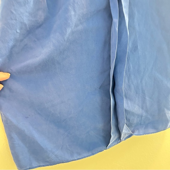 Ann Taylor Silk Tank Size 2 Blue Sleeveless Blouse Y2K Workwear Professional - Picture 5 of 10